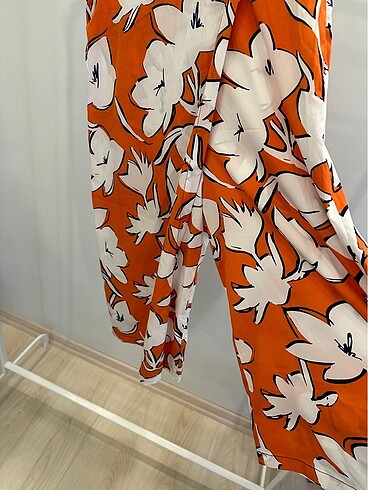 s Beden Zara turuncu çiçekli etekli pantalon