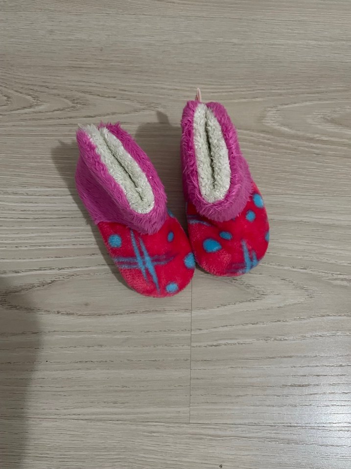 Kızlar için Renkli Peluş Ev Terliği - Görsel 4