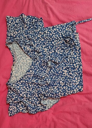 Batik Crop Çiçek Desenli Bluz