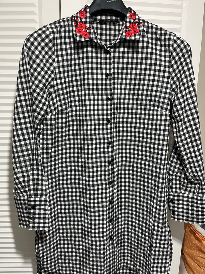 Düğmeli Siyah Beyaz Kareli Kadın Gömlek - Görsel 5