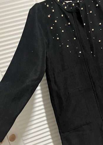 İncilin Siyah trenç - Görsel 3