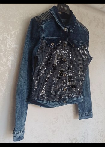 universal Beden Parlak Mavi Düğmeli Kadın Denim Ceket