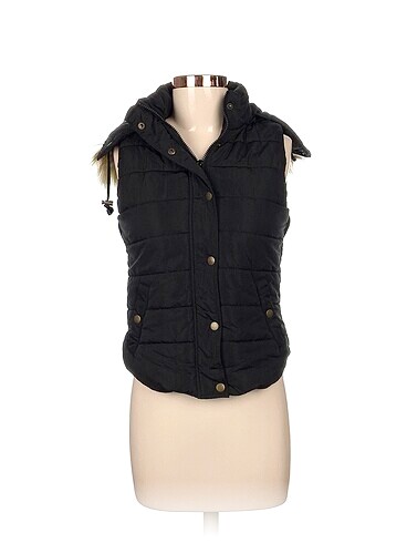 Guess Yelek %70 İndirimli.