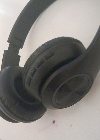 Kara Kablosuz Kulaklık - Görsel 2