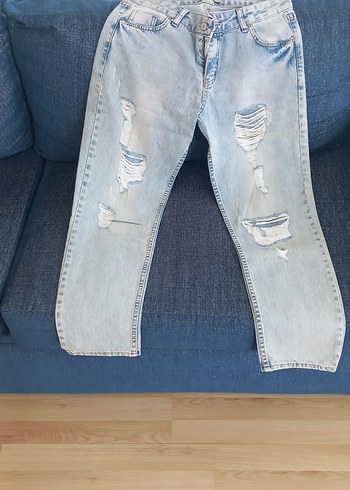 Kadın açık mavi Bol Kesim Yırtık Denim Jean