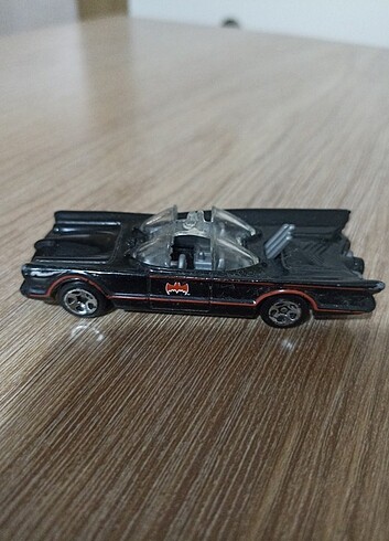BATMAN HOTWHEELS ARAÇ
