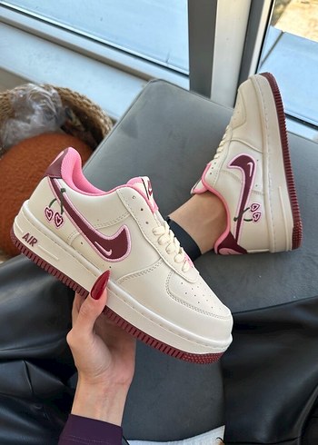 NIKE AIRFORCE