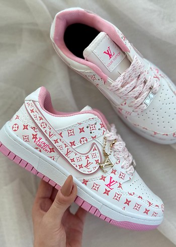 NIKE DUNK LOUİS VUİTTON