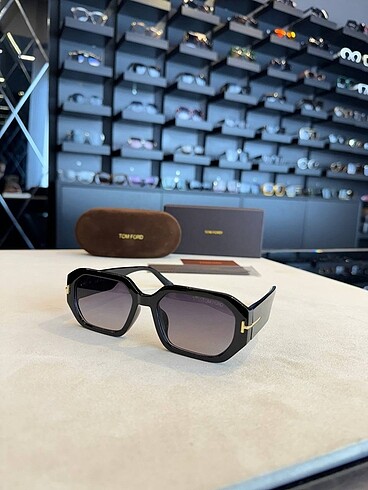 Tom Ford İthal Güneş Gözlüğü