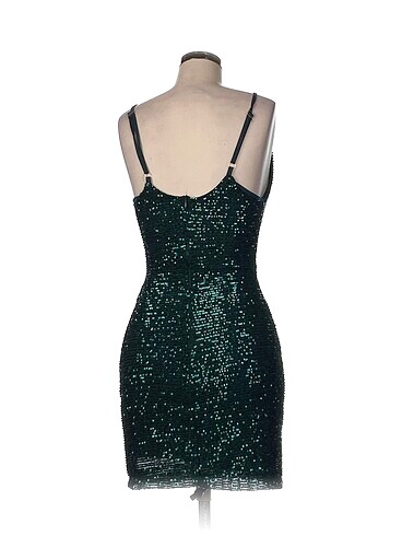 m Beden Vintage Love Kısa Elbise %70 İndirimli.