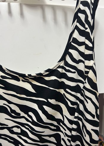 Zebra Desenli Mini Boy Fırfırlı Elbise - Görsel 4