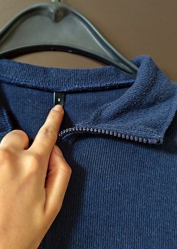Yarım Fermuarlı Yüksek Yakalı Mavi Sweatshirt - Görsel 3