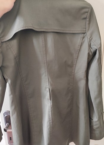 Düğmeli haki yeşili Midi Kadın Trençkot - Görsel 3