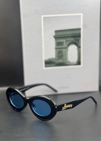 Beyaz Minimalist Kadın Güneş Gözlüğü - Görsel 4