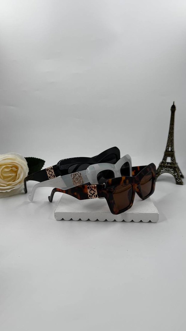 Beyaz Modern Klasik Kadın Güneş Gözlüğü - Görsel 2