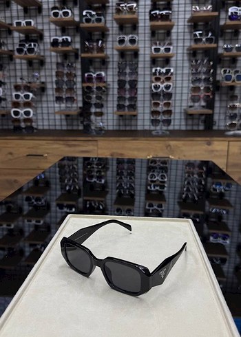 Siyah Gotik Tarz Kadın Gözlüğü - Görsel 2