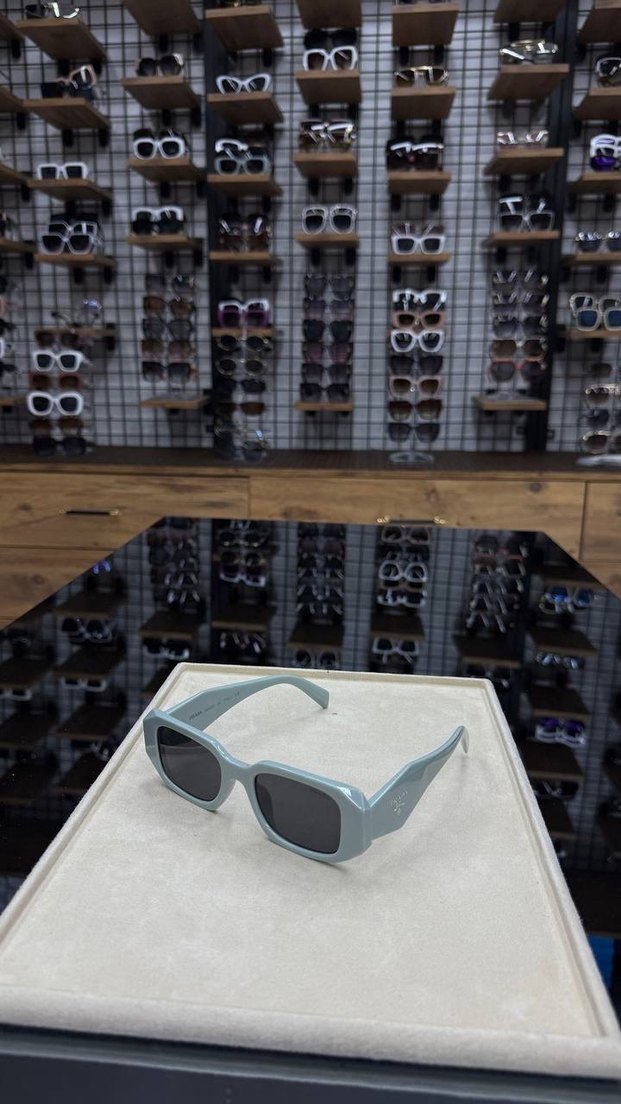 Siyah Gotik Tarz Kadın Gözlüğü - Görsel 4