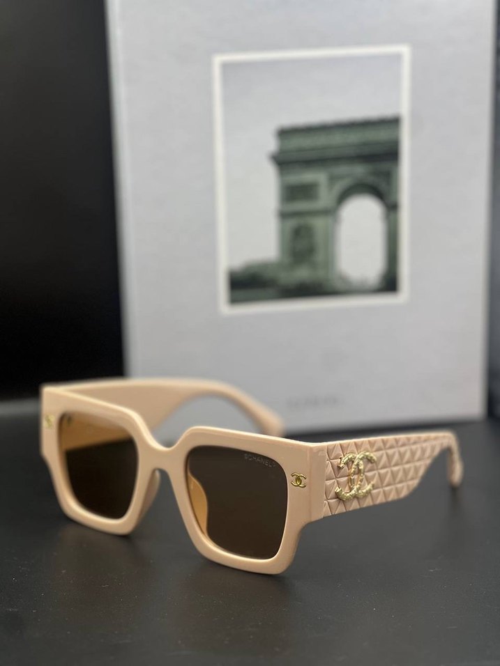 Şeffaf Koyu Kahverengi Klasik Kadın Güneş Gözlüğü - Görsel 3