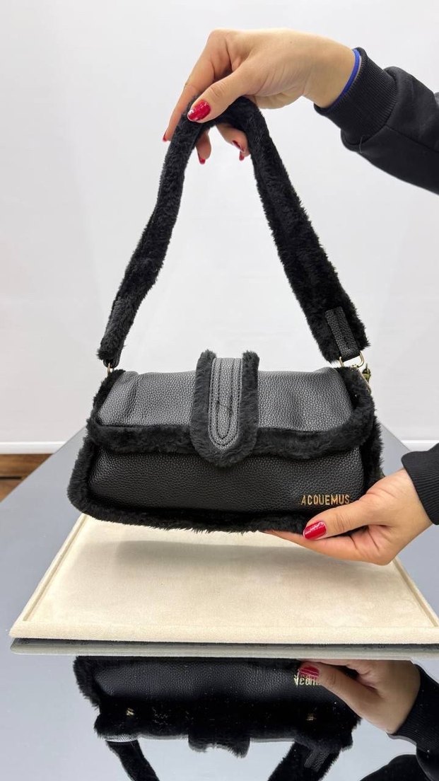 Beyaz Kürklü Kadın El Çantası - Görsel 3