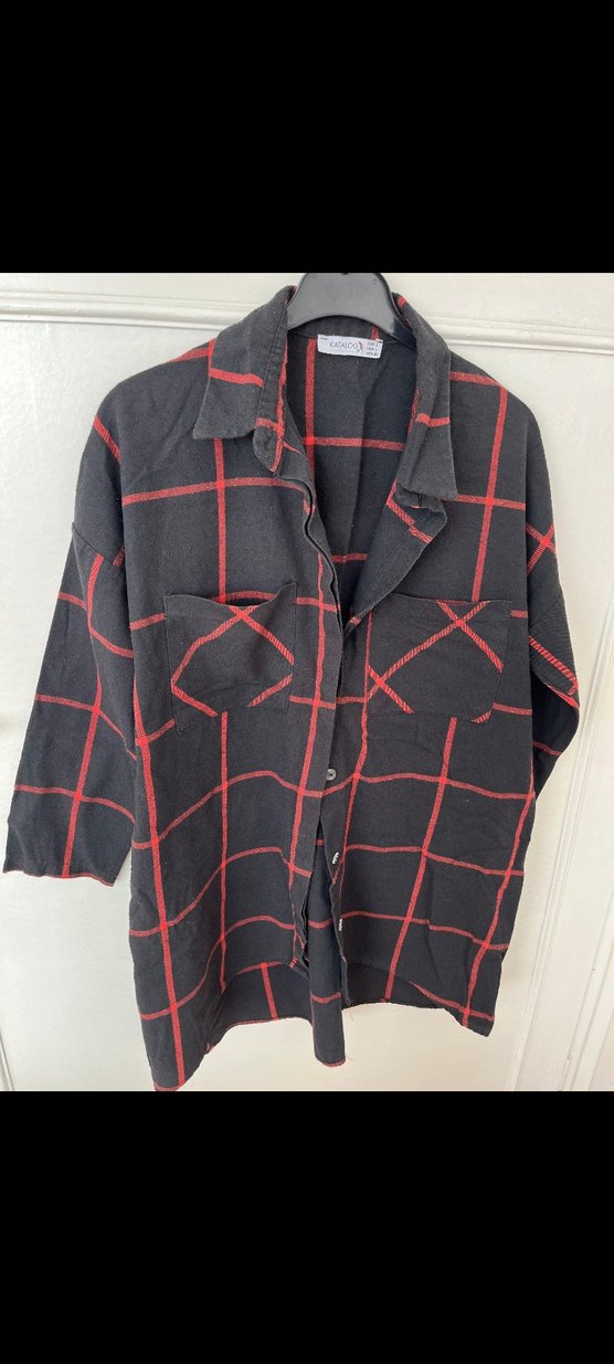 Düğmeli Siyah Kırmızı Kareli Oduncu Kadın Gömlek - Görsel 3