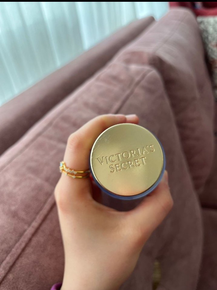 Victoria's Secret Midnight Bloom vücut sprey - Görsel 3