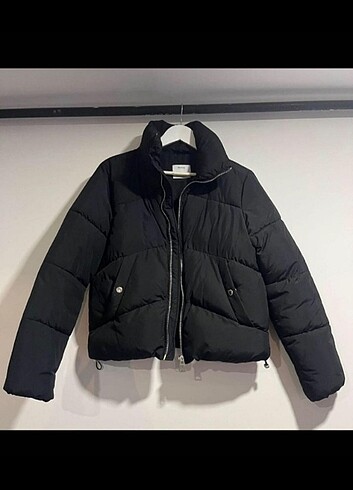 Bershka mont