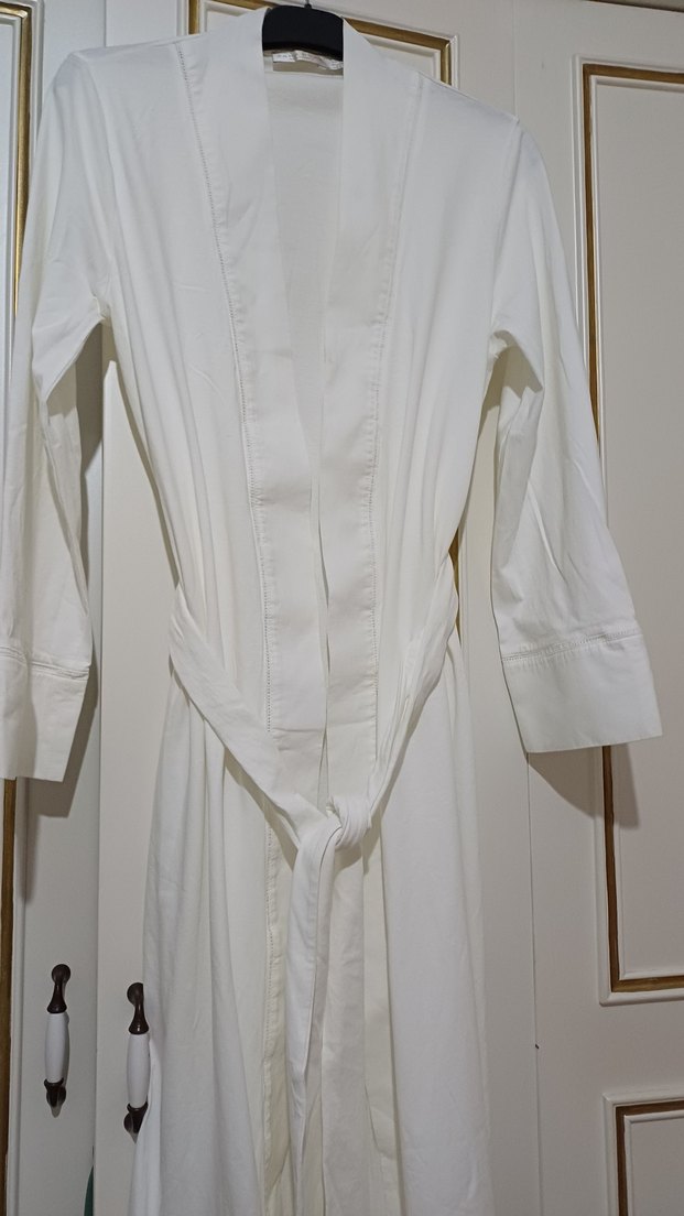 Drapeli Beyaz Uzun Kollu Pamuk sabahlık - Görsel 5