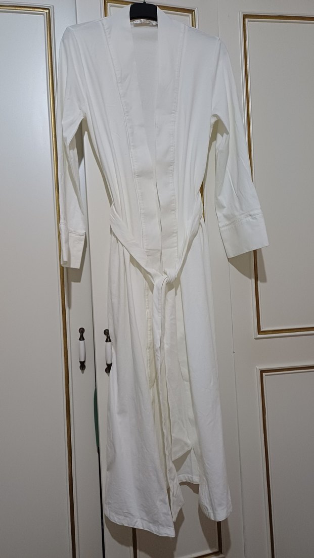 Drapeli Beyaz Uzun Kollu Pamuk sabahlık - Görsel 4