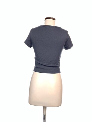 l Beden Defacto T-shirt %70 İndirimli.