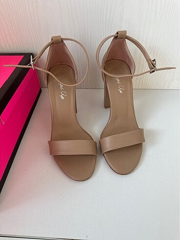 35 Beden ten rengi Renk Pumps Up Nude topuklu sandalet