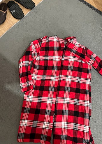 Düğmeli Kırmızı Ekose Uzun Kollu Kadın Hırka - Görsel 3