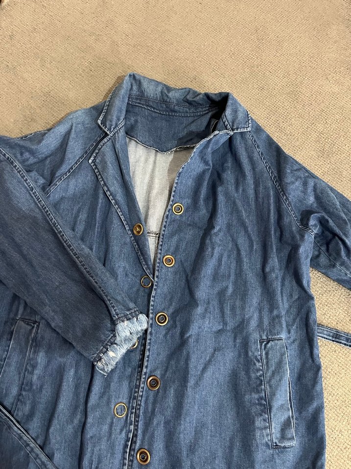 Düğmeli Mavi Uzun Denim Ceket - Görsel 3