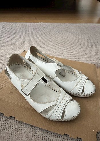 Beyaz Dolgu Topuklu Kadın Sandalet - Görsel 3