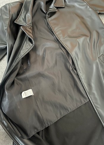 Uzun Siyah Deri Kemerli Kadın Ceket - Görsel 3