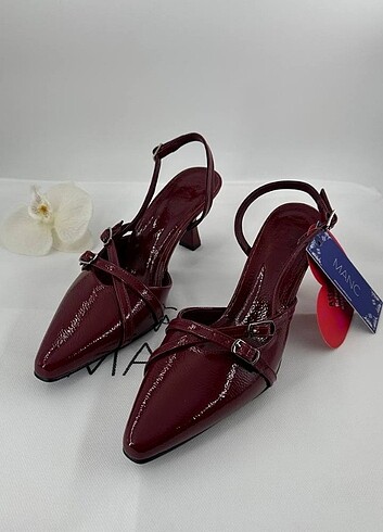 Bordo manch ayakkabı 36 40 arası mevcut 