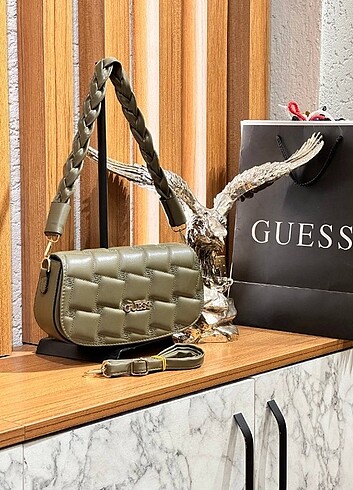 Beden siyah Renk Guess çanta Çapraz askılı çanta