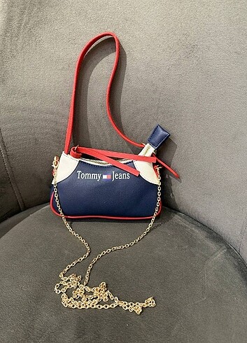  Beden kırmızı Renk Tomy JEANS A kalite 