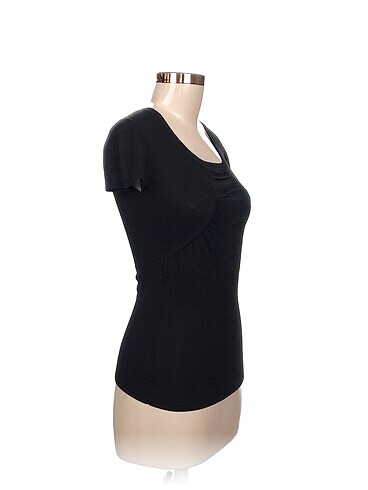 On Fashion On Fashion Bluz %70 İndirimli.