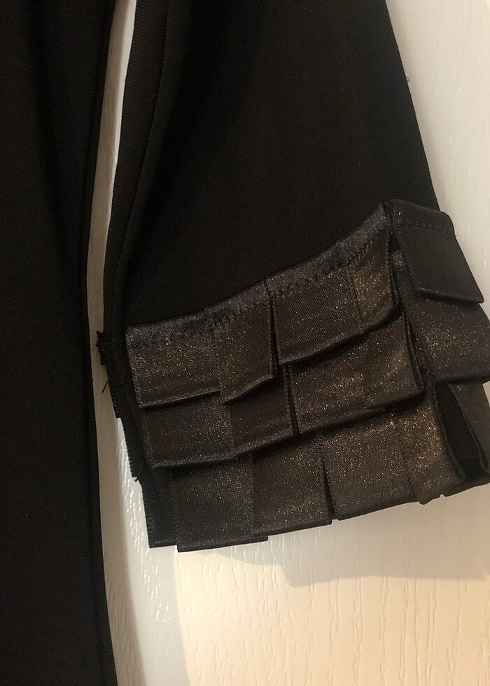 Siyah Resmi Gün ve Gece, Ofis Stili Saten Detaylı Şık Elbise - Görsel 3