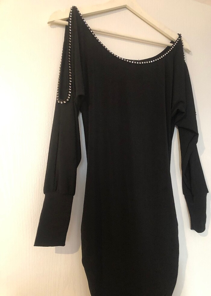 Omuz Pencereli, Taş Detaylı Siyah Abiye Elbise - Görsel 5