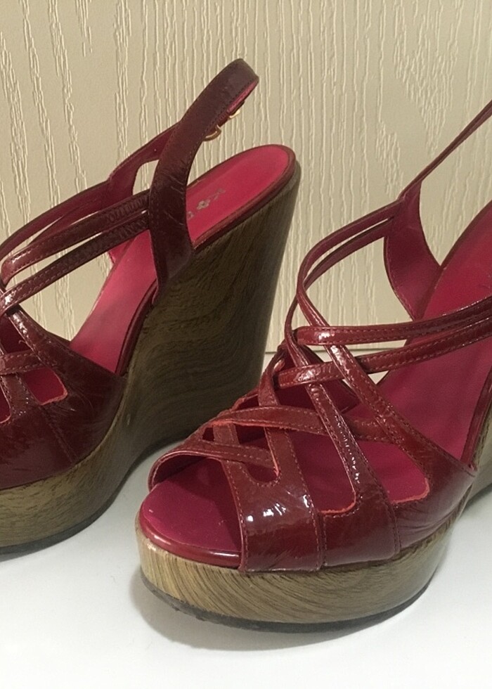 Dolgu Topuklu Yazlık Bayan Ayakkabı/Sandalet - Görsel 2