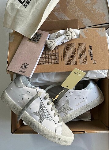 Golden Goose