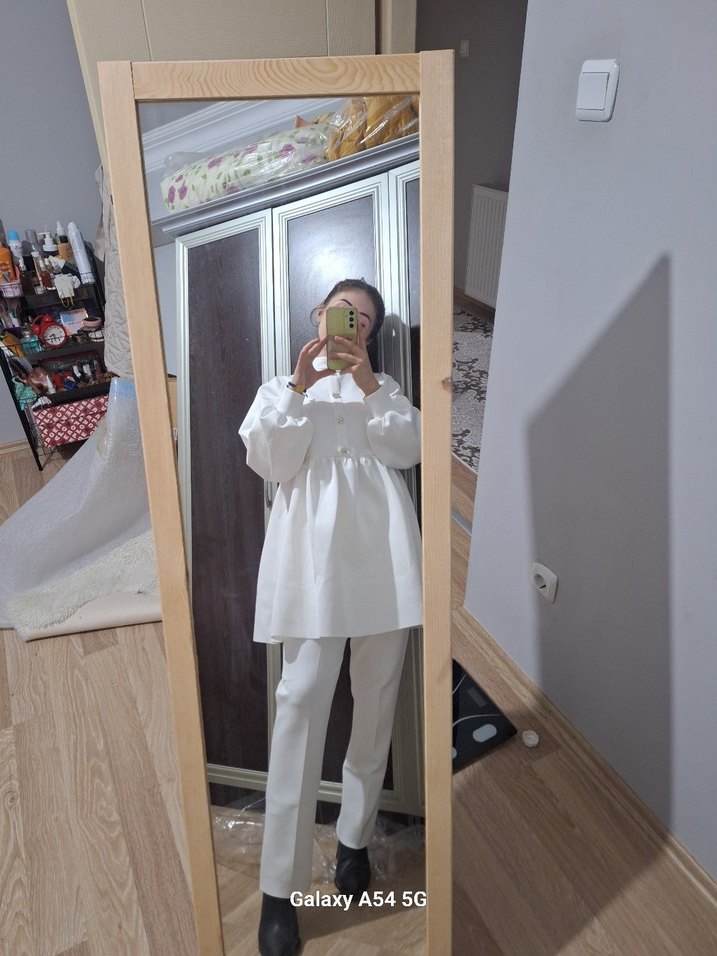 Düğmeli Beyaz Midi Kadın Tunik - Görsel 2