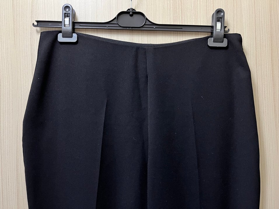 Siyah Pilili Kumaş Pantolon - Görsel 3