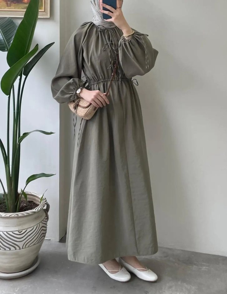 Bağlama Detaylı Haki Elbise - Görsel 3