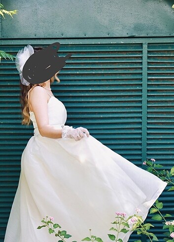 Diğer Kadın beyaz nikah elbisesi