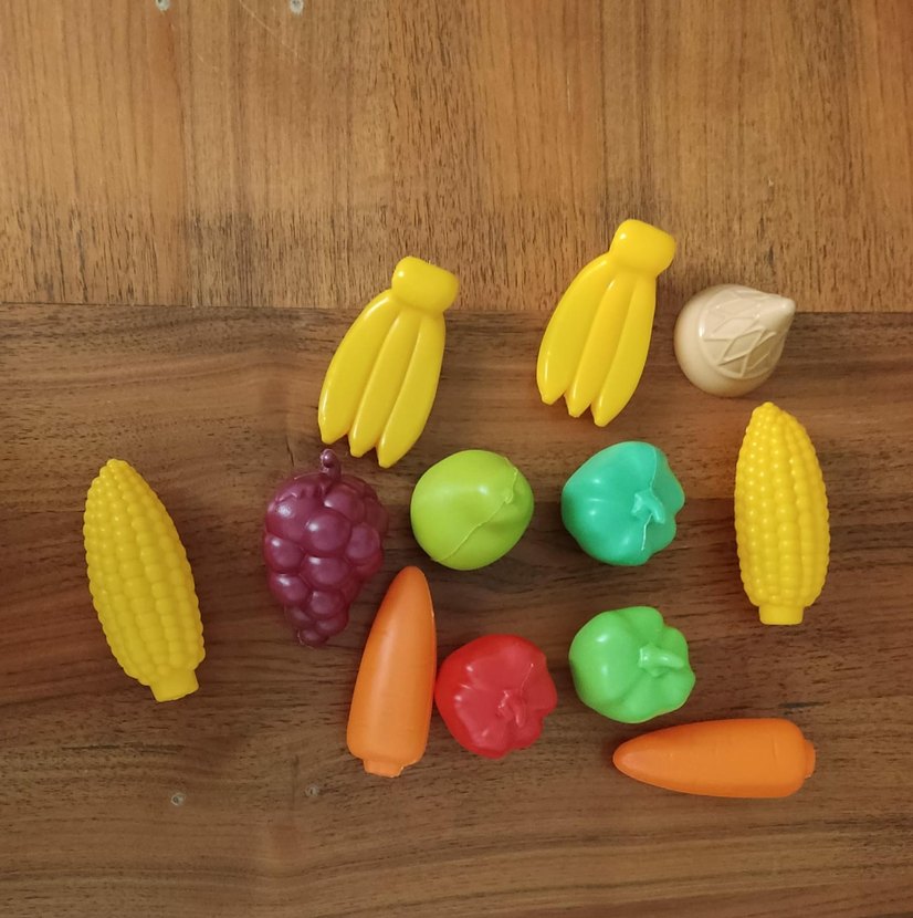 Pastel Renkli Oyuncak Mutfak Seti ve Meyveler - Görsel 2