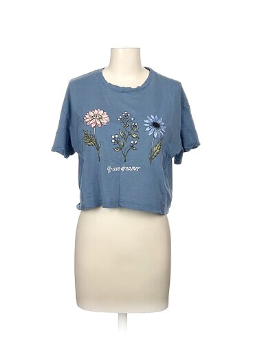 Diğer T-shirt %70 İndirimli.