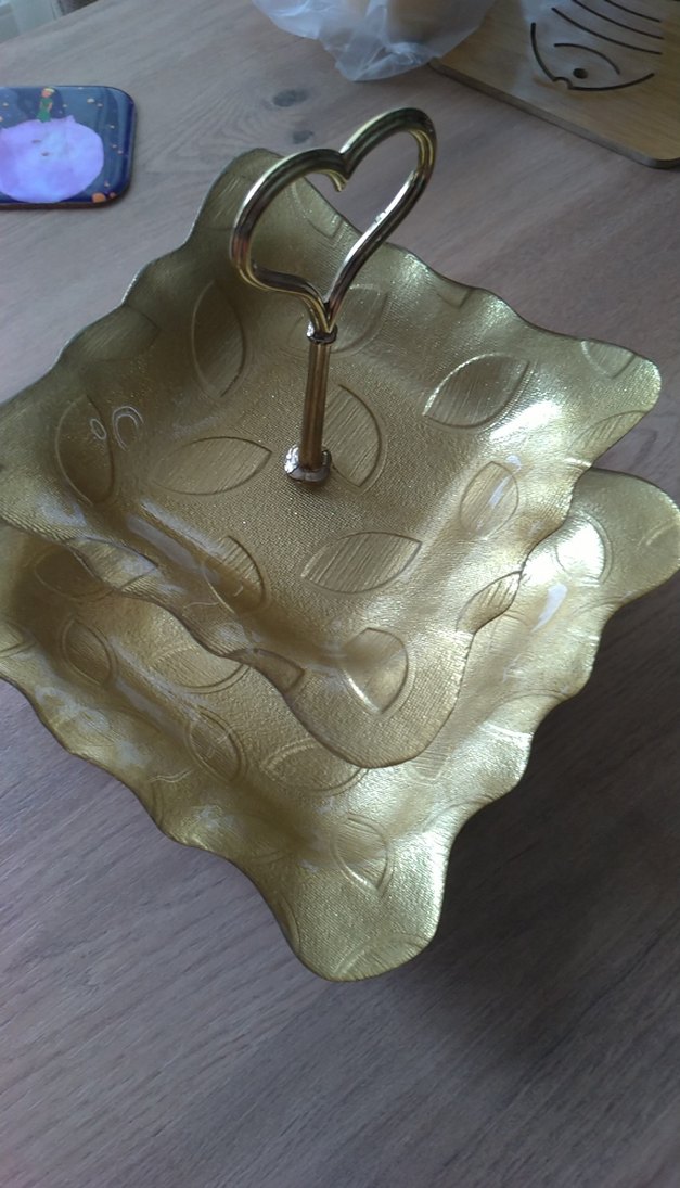 Parlak Altın Renkli İki Katlı Servis Tabağı - Görsel 3