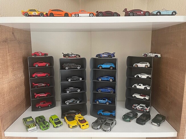 Hepsi satılık hot wheels